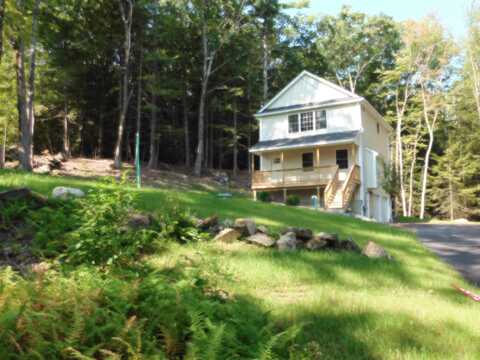 256 North Road, Deerfield, NH 03037