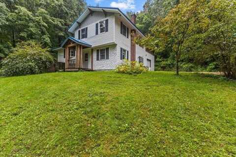 945 East Hill Road, Richmond, VT 05477