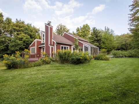 695 Oak Knoll Road, Williston, VT 05495