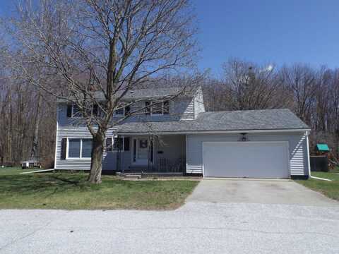 8 Taylor Drive, Swanton, VT 05488