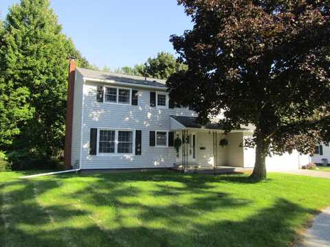 8 Taylor Drive, Swanton, VT 05488