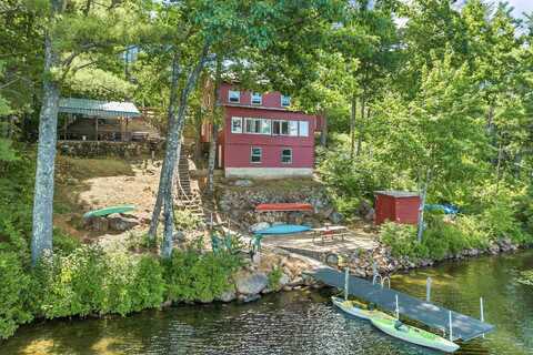 129 East Huntress Pond Road, Barnstead, NH 03225