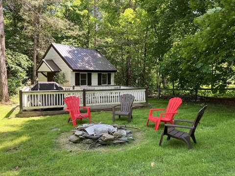 28 Town Farm Road, Wilmington, VT 05363