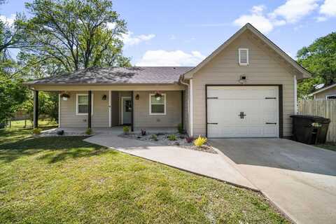 322 N Whitaker Street, Pryor, OK 74361