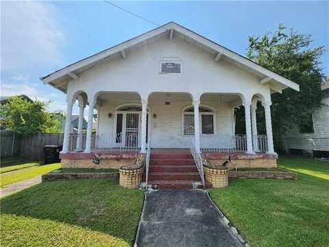 1560 N TONTI Street, New Orleans, LA 70119