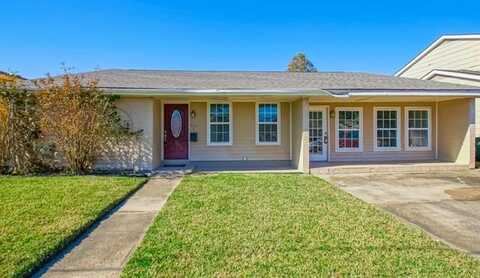 540 OAKWOOD Drive, Gretna, LA 70056