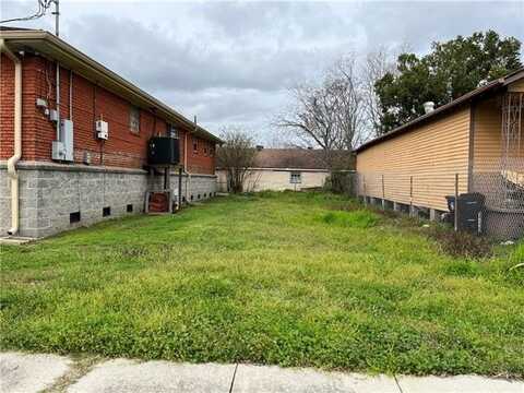 5708 LAFAYE Street, New Orleans, LA 70122