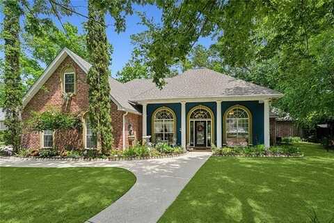 1306 WOODMERE Drive, Mandeville, LA 70471