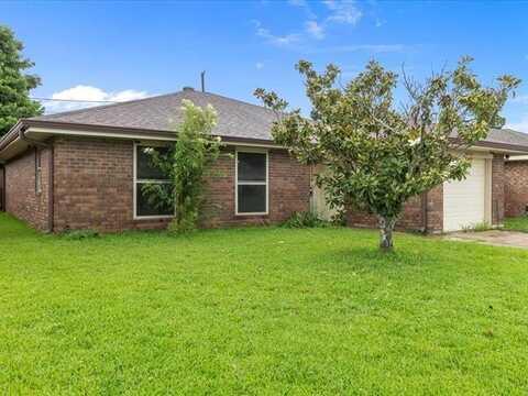 2413 WILLIAMSBURG Drive, La Place, LA 70068