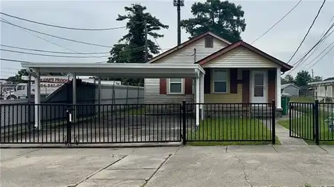 227 LAROUSSINI Street, Westwego, LA 70094