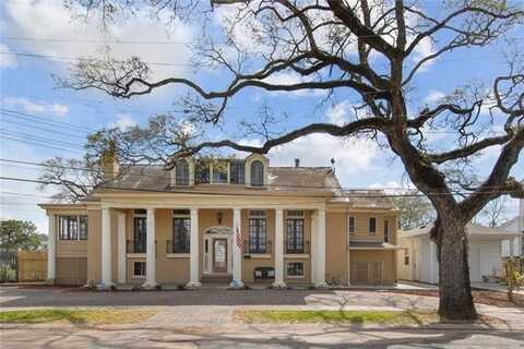 2925 PALMER Avenue, New Orleans, LA 70118