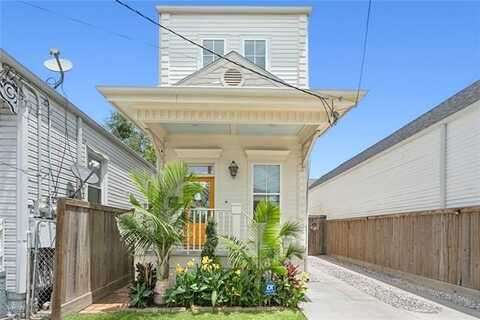 2911 CONTI Street, New Orleans, LA 70119