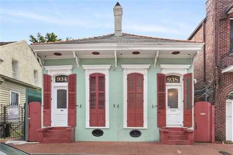 938 ST LOUIS Street, New Orleans, LA 70112