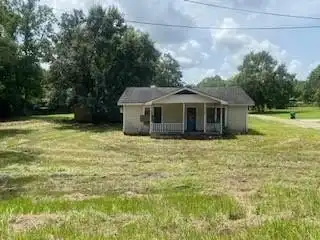 1122 W TENTH Street, Bogalusa, LA 70427