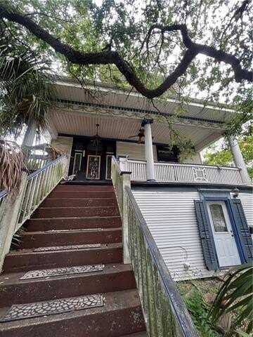 710 N CARROLLTON Avenue, New Orleans, LA 70119