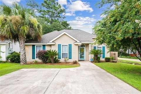 600 BEAULIEUX Street, Mandeville, LA 70448