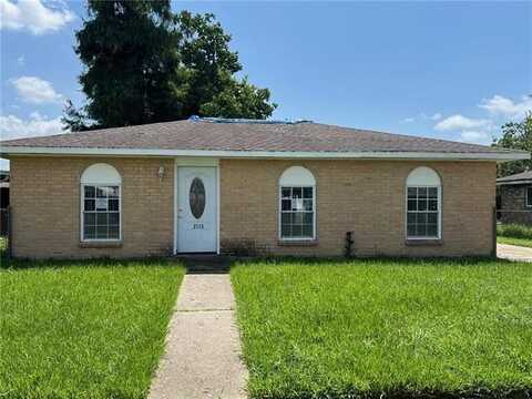 2113 W CHRISTIE Drive, Saint Bernard, LA 70085