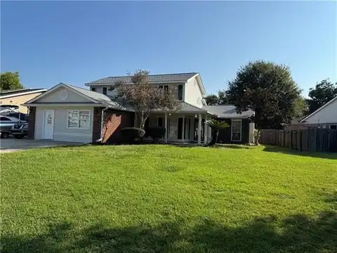 211 CROSS GATES Boulevard, Slidell, LA 70461