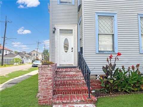 2339 VALMONT Street, New Orleans, LA 70115