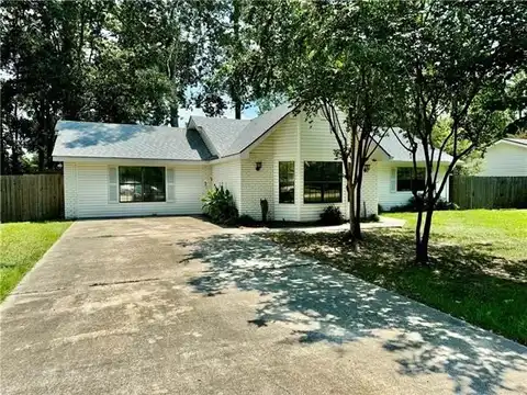 2317 BUTTERFLY Court, Mandeville, LA 70448