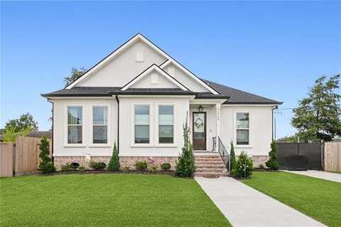 2909 DECOMINE Drive, Chalmette, LA 70043