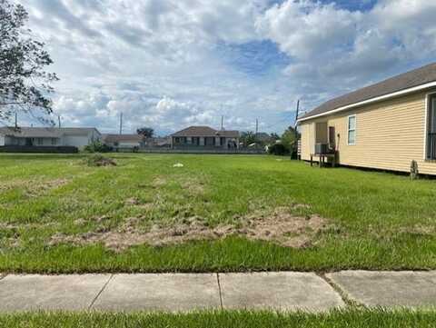 612 CHALMETTE Avenue, Chalmette, LA 70043