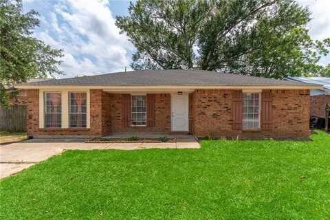 1813 MEEKER Loop, La Place, LA 70068