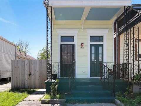 1928 N JOHNSON Street, New Orleans, LA 70116