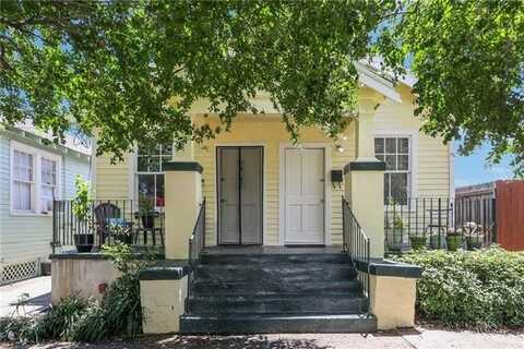 3008 N CONTI Street, New Orleans, LA 70119