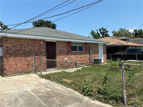 6033 KUEBEL Drive, New Orleans, LA 70126