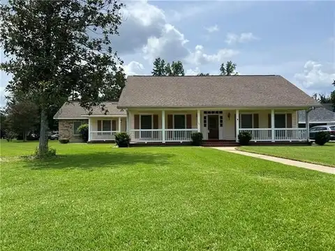 255 BEAU RIVAGE Drive, Mandeville, LA 70471