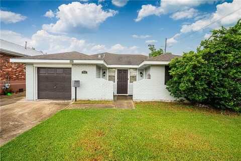 94 JOHN HOPKINS Drive, Kenner, LA 70065