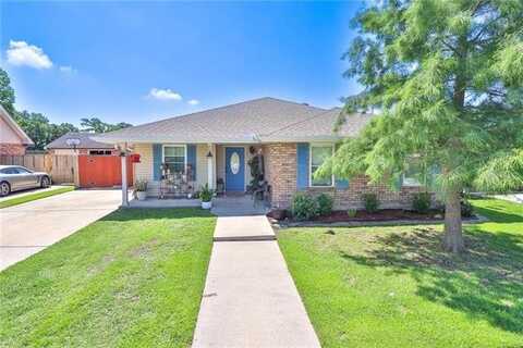 3401 MOSS Lane, Violet, LA 70092