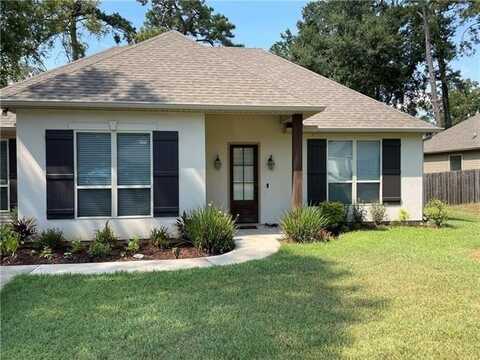 26 HESTER Street, Madisonville, LA 70447