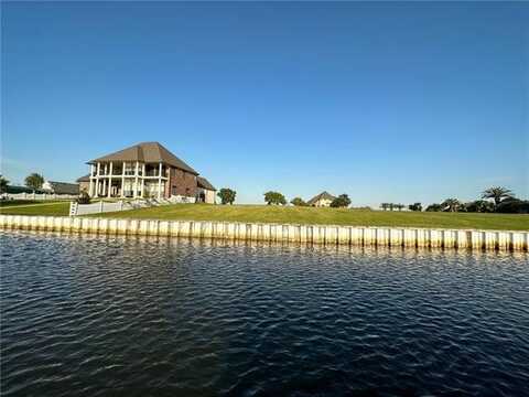 2077 S LAKESHORE Boulevard, Slidell, LA 70461