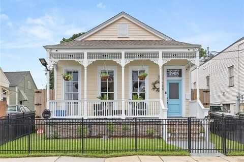 2908 CLEVELAND Avenue, New Orleans, LA 70119