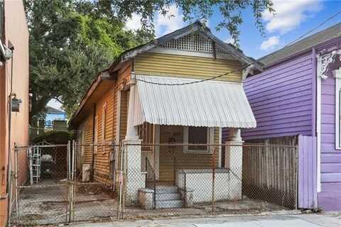 535 MANDEVILLE Street, New Orleans, LA 70117