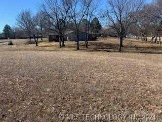 EW Country Drive, Pryor, OK 74361