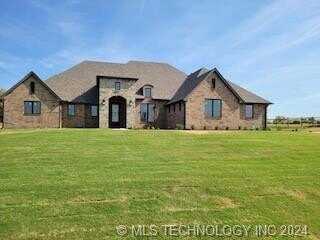 20653 S Concord Avenue, Claremore, OK 74019