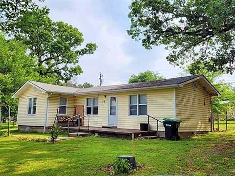 1706 N Vinita Avenue, Tahlequah, OK 74464