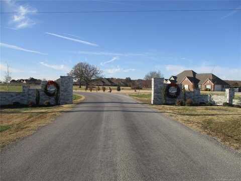 7 Longacre Drive, Ramona, OK 74061