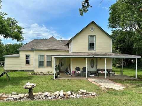 102 E 6th Street, Sulphur, OK 73086