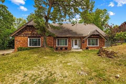 2500 Cherokee Hills Drive, Bartlesville, OK 74006