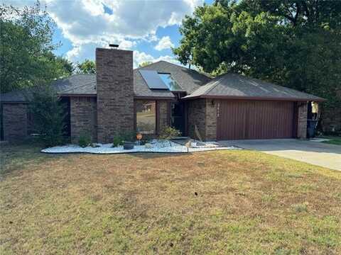 2412 Woodleaf Court, Ardmore, OK 73401