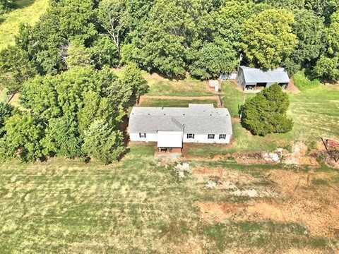 408495 E 1045 Road, Henryetta, OK 74437