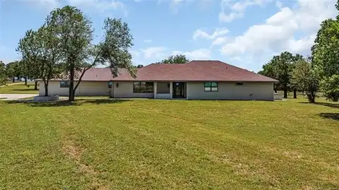 8753 Prairie Valley Road, Ardmore, OK 73401