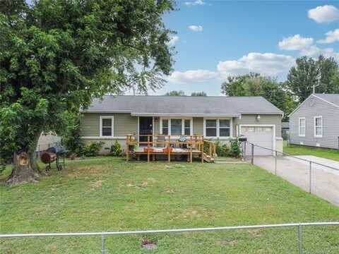 4940 N Trenton Avenue, Tulsa, OK 74126