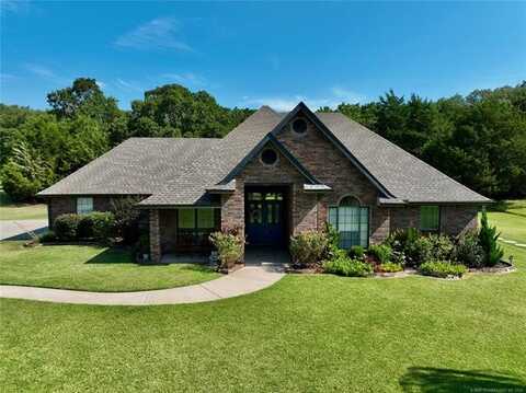 475 N Spinnaker Run, Stigler, OK 74462