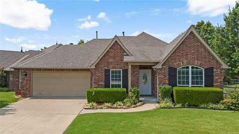 2025 W Woodbury Street, Broken Arrow, OK 74012