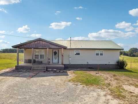 32550 S 250 Road, Henryetta, OK 74437